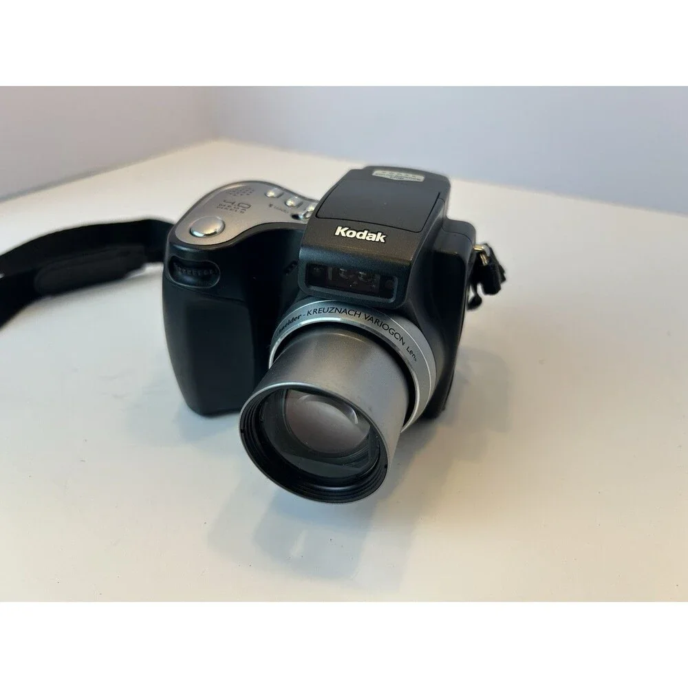 Kodak EasyShare DX6490 4MP Digital Camera Bundle - Charger, Battery , Cord